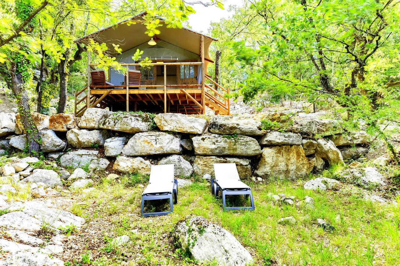 Cabanes Lodges Le Serviere Balazuc Habitación foto